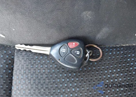 2009 Toyota Matrix z USA, uszkodzony, nr VIN 2T1KU40E99C007757